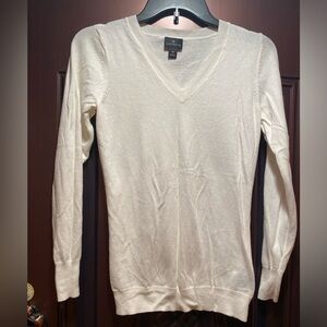 Worthington Women V-Neck Pullover Sweater, Size-XS, Color-White